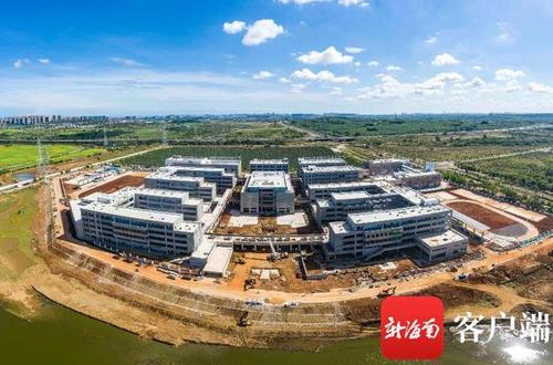 瞰海南｜上海世外附屬海口學(xué)校項(xiàng)目建設(shè)沖刺收官，賦能海口教育新高地